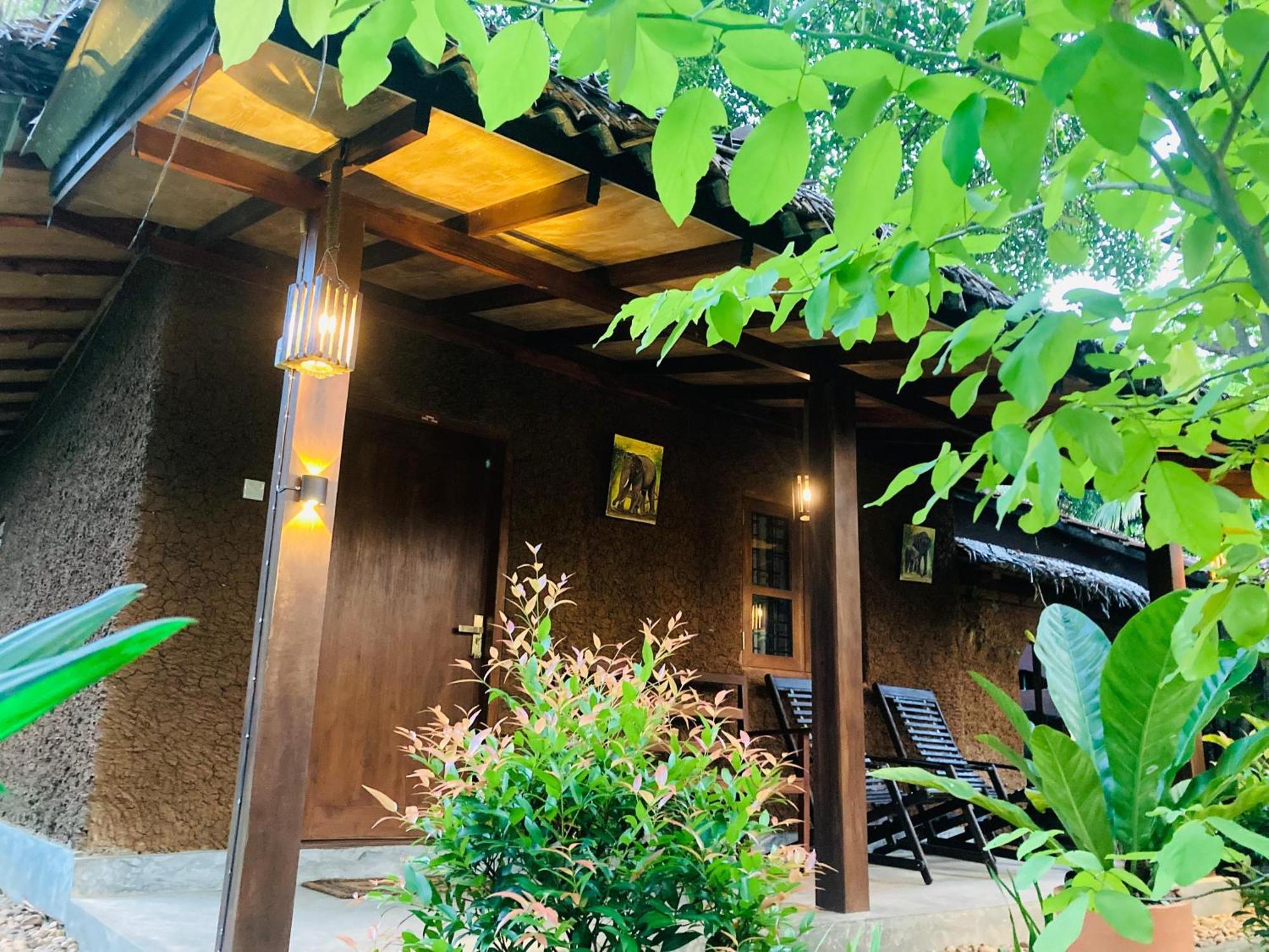 Green Paradise Cottage Udawalawa 우다왈라웨 외부 사진