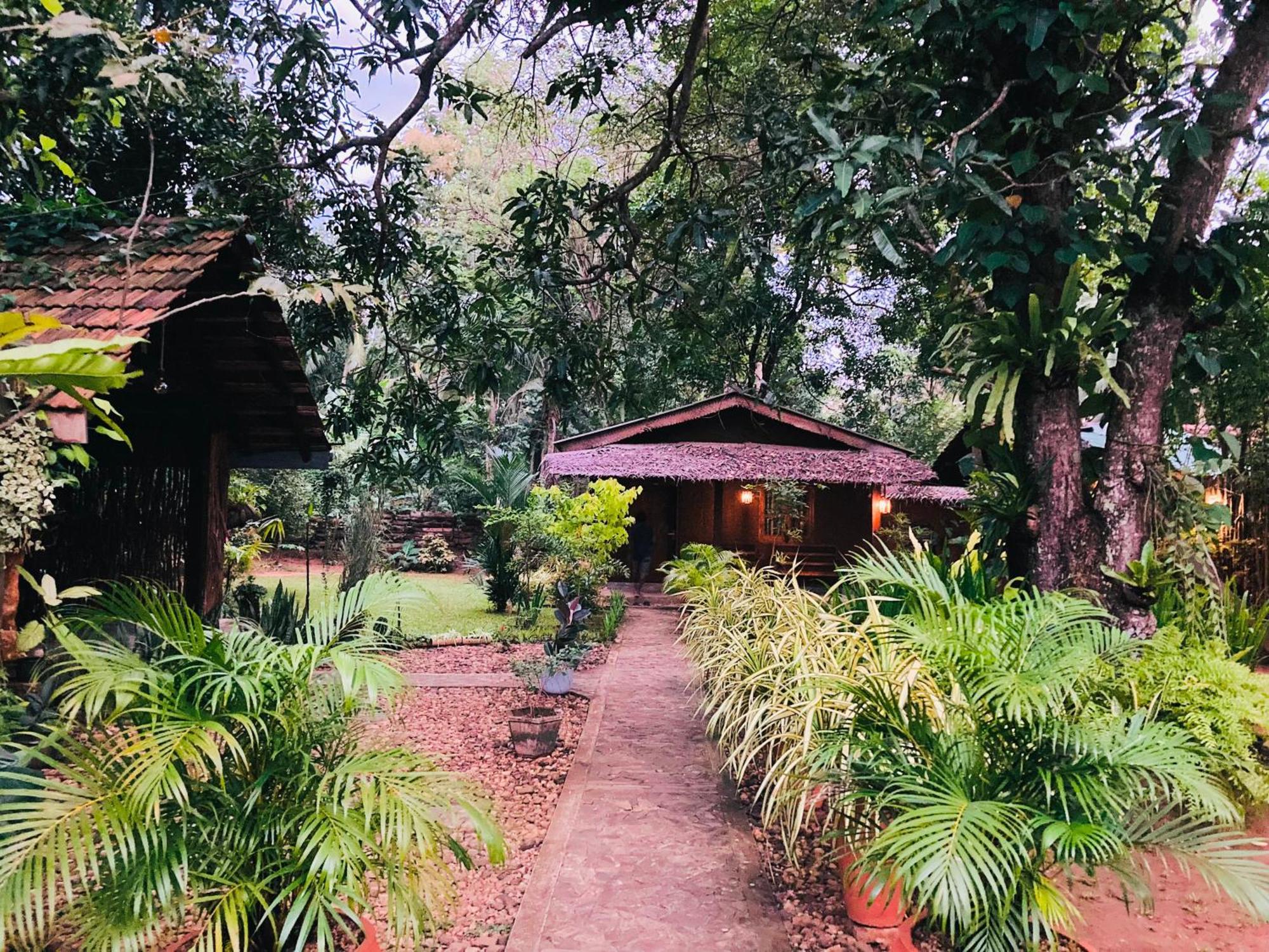 Green Paradise Cottage Udawalawa 우다왈라웨 외부 사진